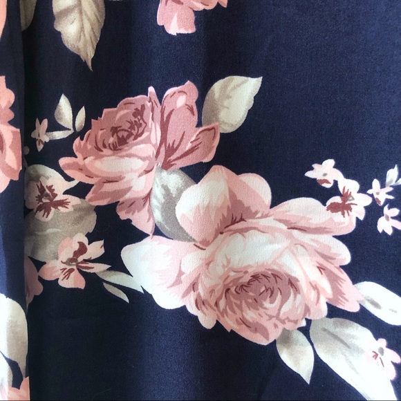 NWOT Off Shoulder Floral Shift Dress | Medium - Picture 3 of 3